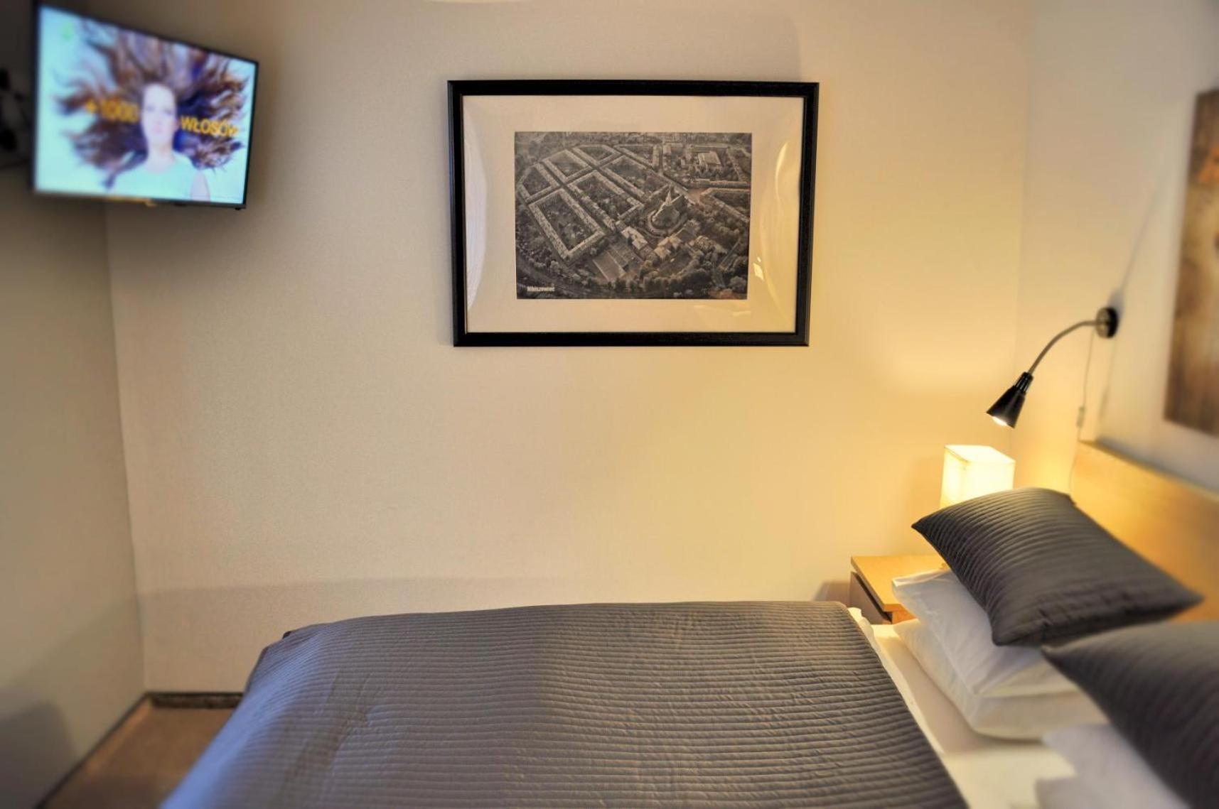 Bialy Dom - 2 Bedrooms Katowice Rum bild
